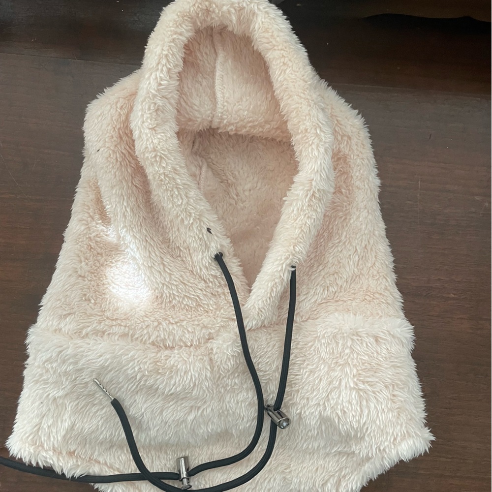 NIB Sherpa Hood | OS | Adjustable Drawstring